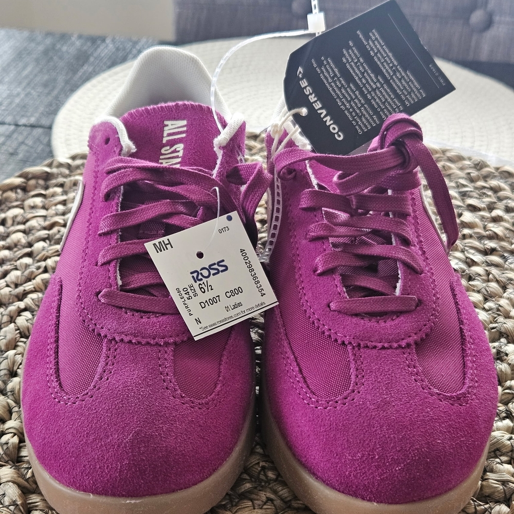 NWT Converse Run Star Trainer Sneakers - Picture 2 of 6
